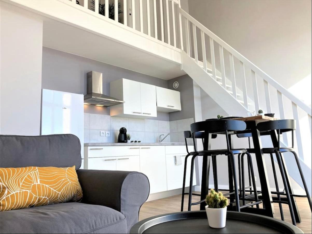 Apartament Sacre Coeur - Duplex Avec Balcon - 4 Pers Cholet Zewnętrze zdjęcie
