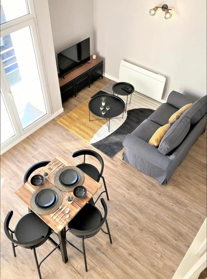 Apartament Sacre Coeur - Duplex Avec Balcon - 4 Pers Cholet Zewnętrze zdjęcie